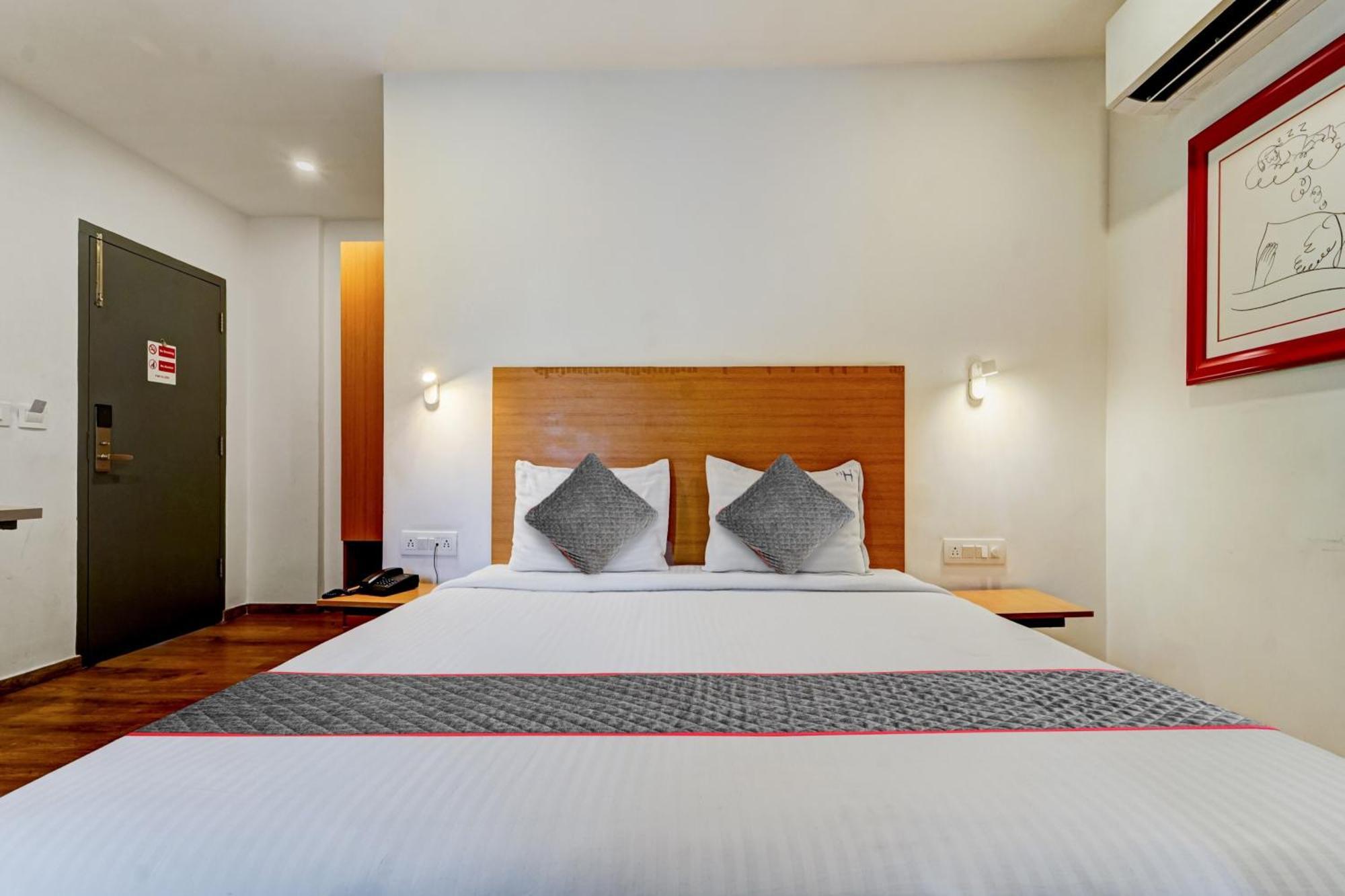 Super Townhouse Four Season Hotell Coimbatore Eksteriør bilde